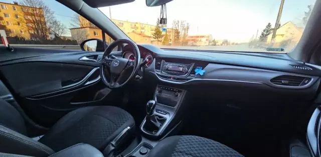 OPEL Astra 