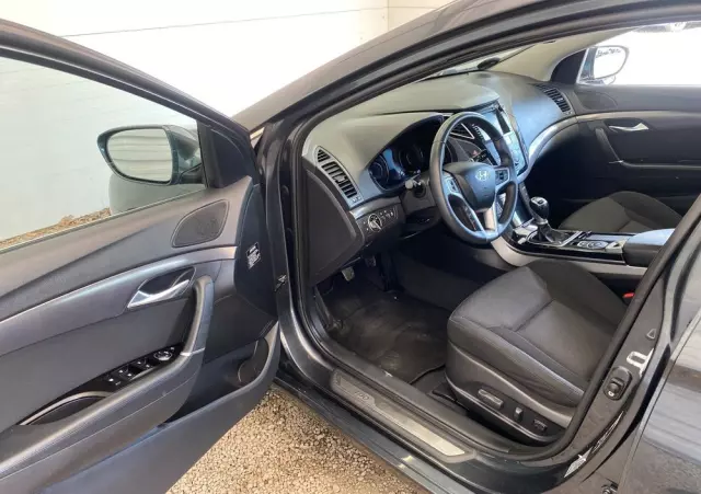 HYUNDAI I40 1.7 CRDi Comfort +