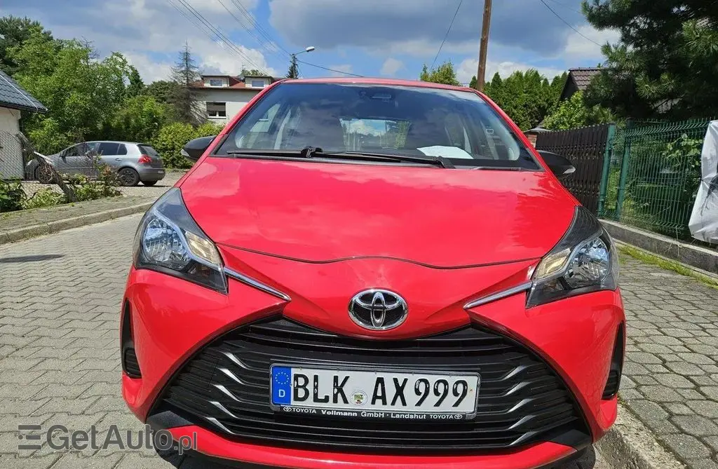 TOYOTA Yaris 