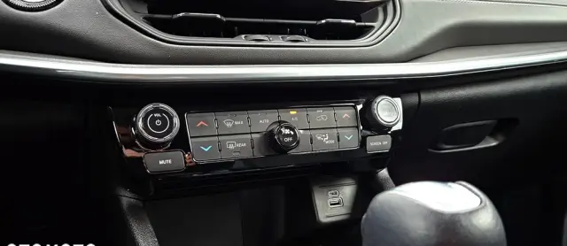 JEEP Compass 1.5 T4 mHEV Limited FWD S&S DCT