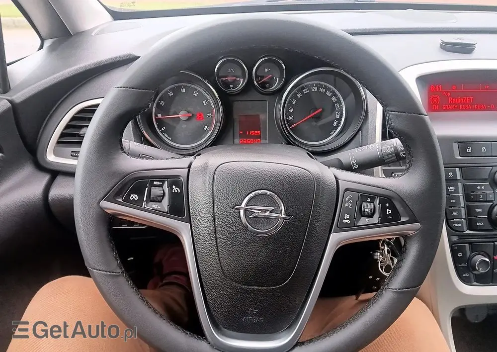 OPEL Astra 1.4 Turbo Cosmo