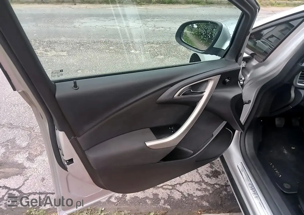 OPEL Astra 1.4 Turbo Cosmo
