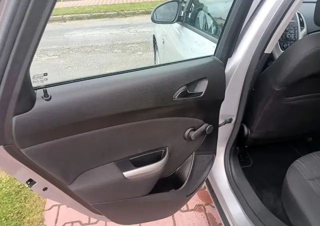 OPEL Astra 1.4 Turbo Cosmo