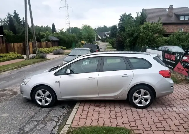 OPEL Astra 1.4 Turbo Cosmo