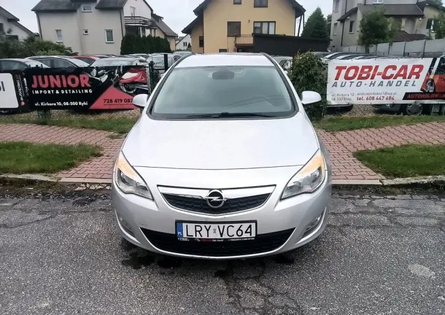OPEL Astra 1.4 Turbo Cosmo