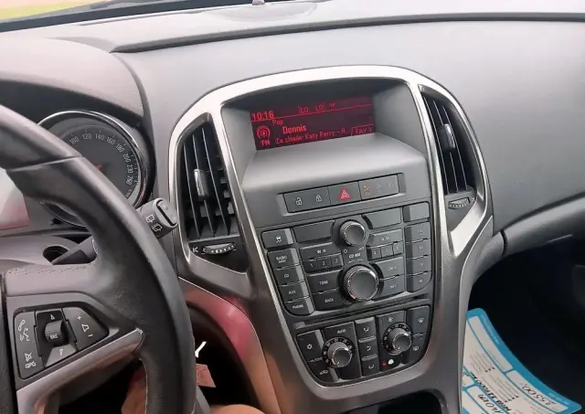 OPEL Astra 1.4 Turbo Cosmo