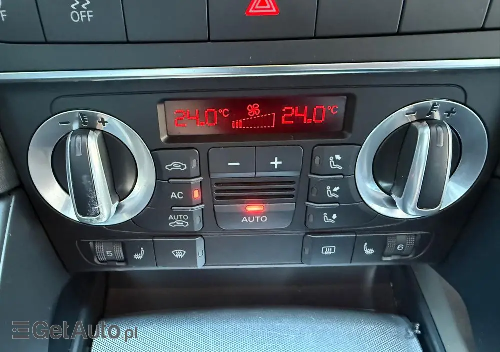 AUDI A3 Sportback 1.6 TDI DPF Attraction