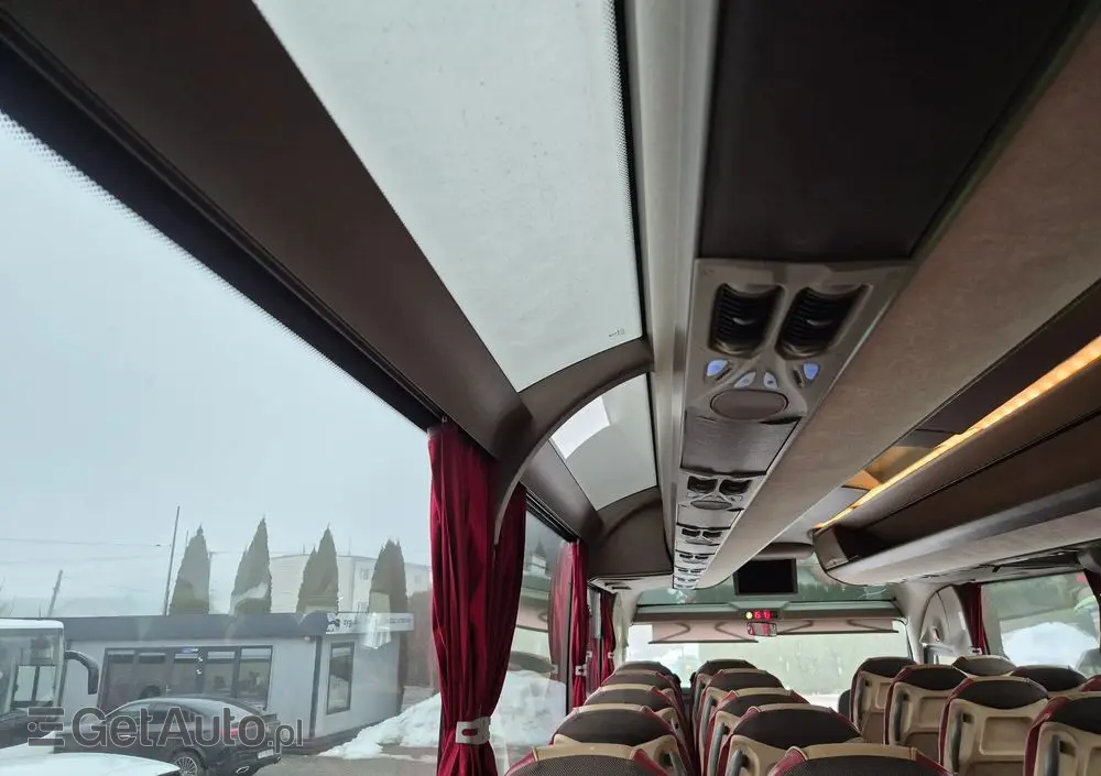 IVECO IRISBUS MAGELYS / SPROWADZONY / WINDA / EURO 5 / 61 MIEJSC 