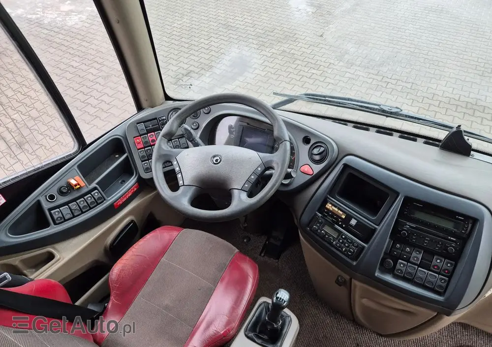 IVECO IRISBUS MAGELYS / SPROWADZONY / WINDA / EURO 5 / 61 MIEJSC 