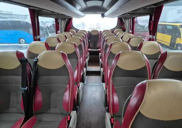 IVECO IRISBUS MAGELYS / SPROWADZONY / WINDA / EURO 5 / 61 MIEJSC 