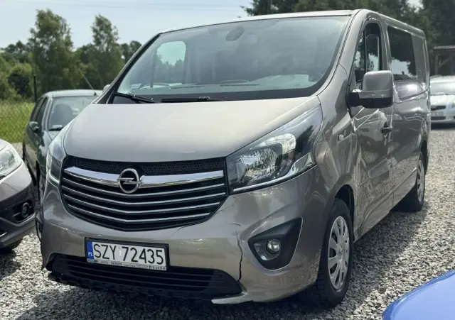 OPEL Vivaro 