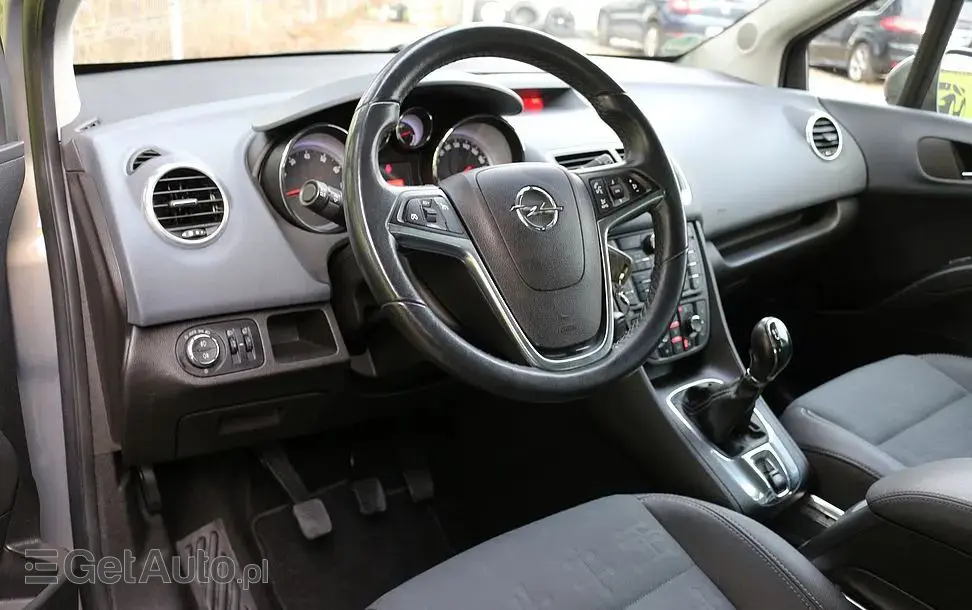 OPEL Meriva 1.4 T Cosmo