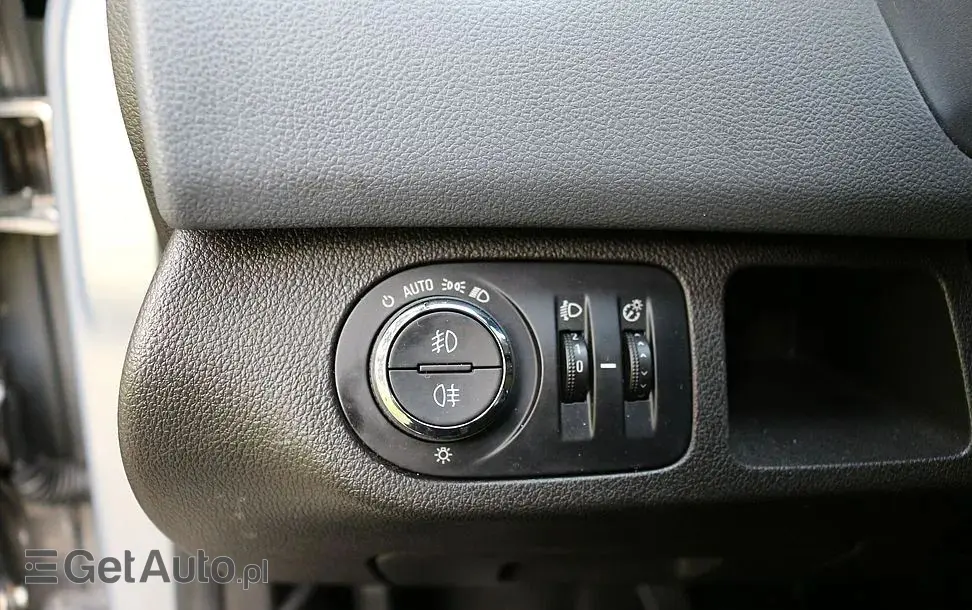 OPEL Meriva 1.4 T Cosmo