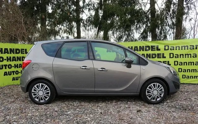 OPEL Meriva 1.4 T Cosmo