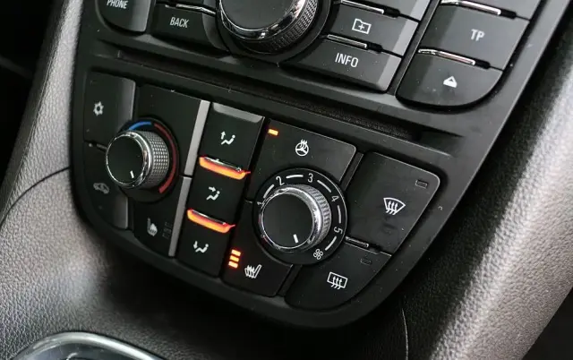 OPEL Meriva 1.4 T Cosmo