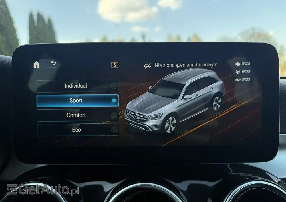 MERCEDES-BENZ GLC 