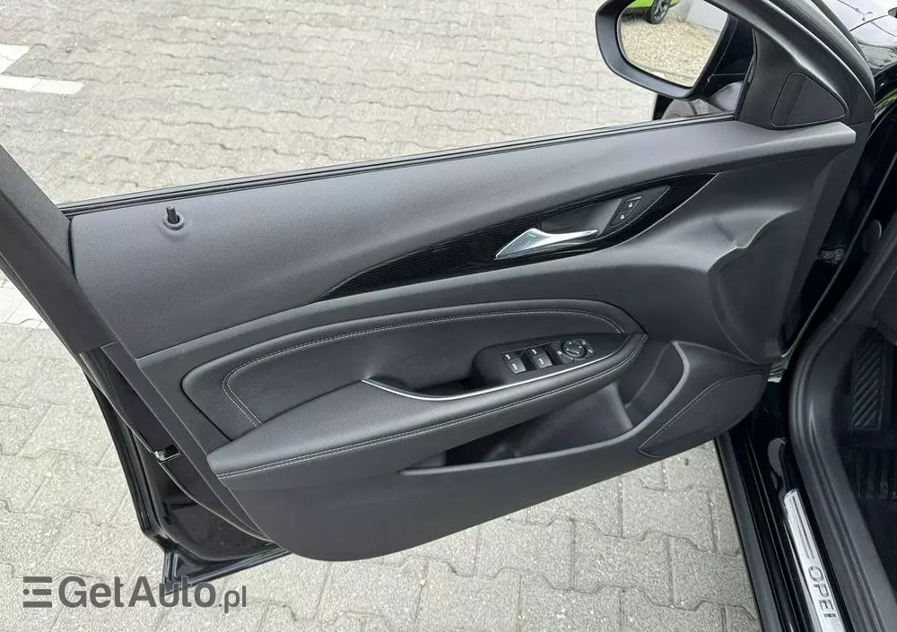 OPEL Insignia Sports Tourer 2.0 Diesel Innovation
