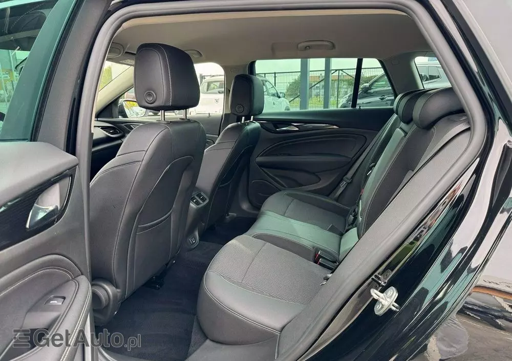 OPEL Insignia Sports Tourer 2.0 Diesel Innovation