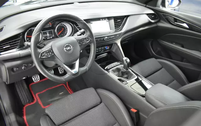 OPEL Insignia Grand Sport 2.0 Diesel Innovation