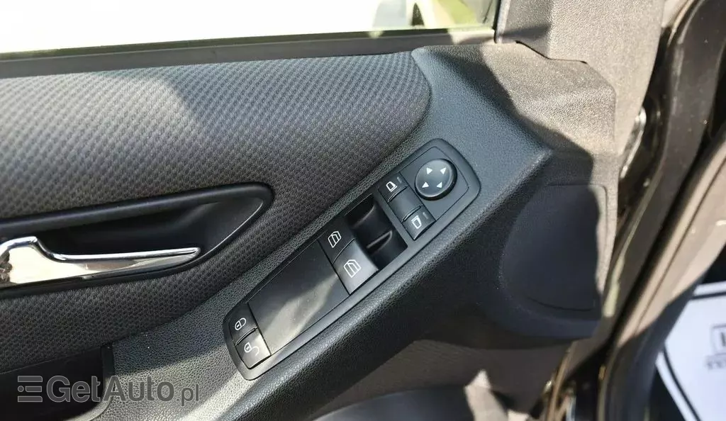 MERCEDES-BENZ Klasa B 