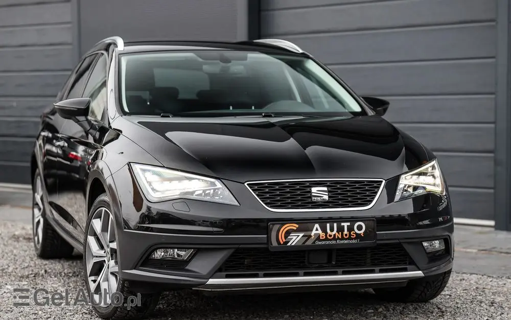 SEAT Leon 2.0 TDI DPF Start&Stop DSG XCELLENCE