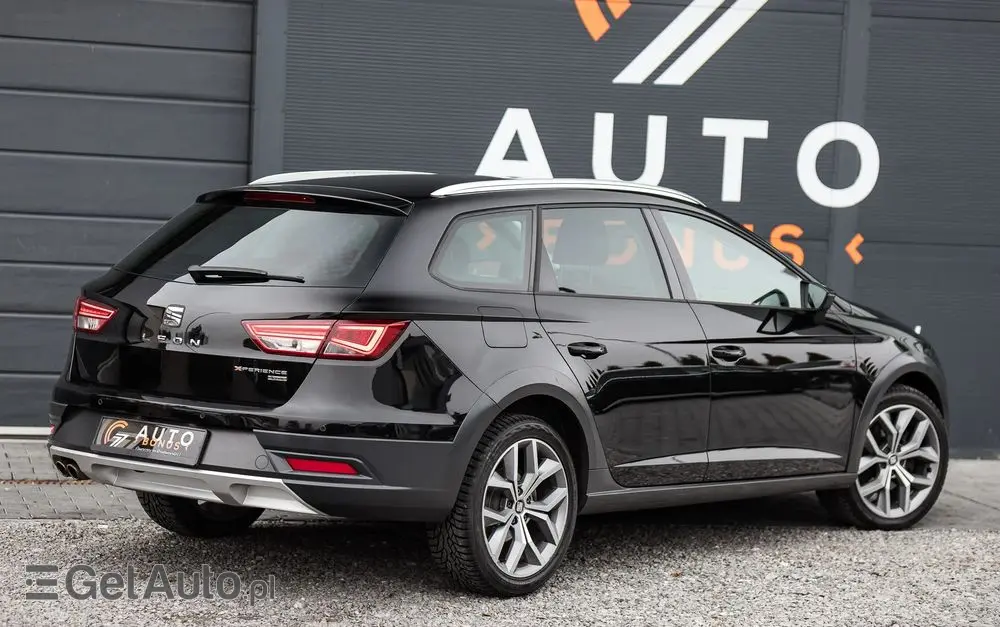 SEAT Leon 2.0 TDI DPF Start&Stop DSG XCELLENCE