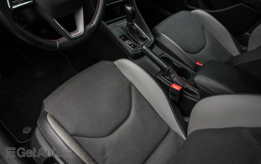 SEAT Leon 2.0 TDI DPF Start&Stop DSG XCELLENCE