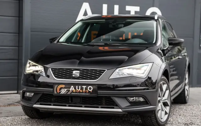 SEAT Leon 2.0 TDI DPF Start&Stop DSG XCELLENCE