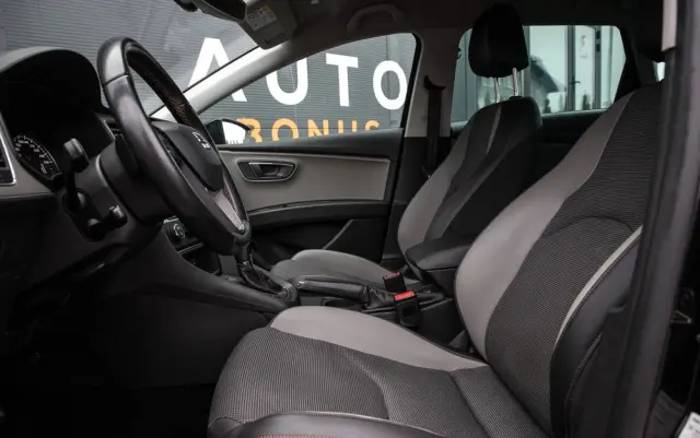 SEAT Leon 2.0 TDI DPF Start&Stop DSG XCELLENCE