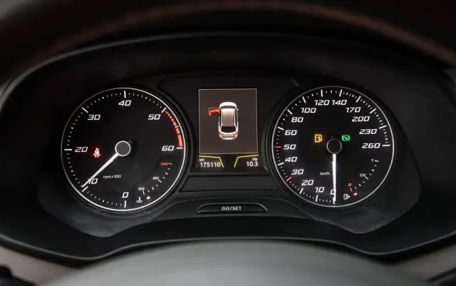 SEAT Leon 2.0 TDI DPF Start&Stop DSG XCELLENCE