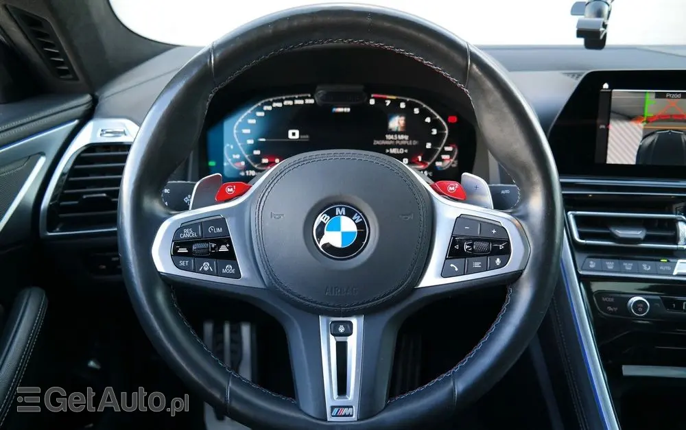 BMW M8 
