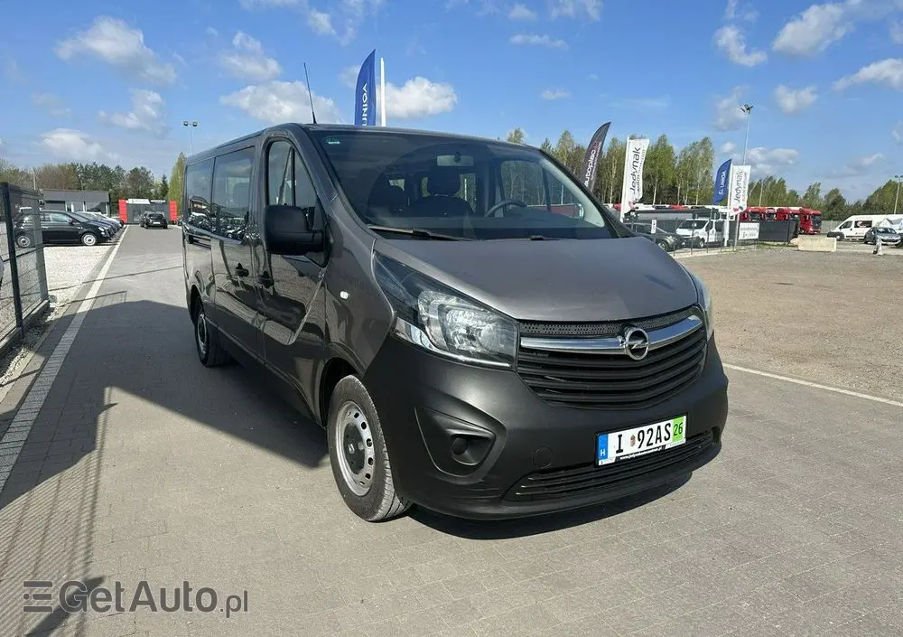 OPEL Vivaro 