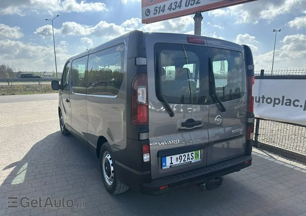 OPEL Vivaro 