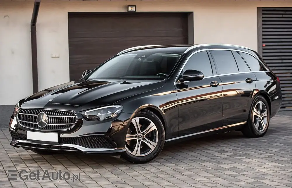 MERCEDES-BENZ Klasa E 200 d 9G-TRONIC Avantgarde