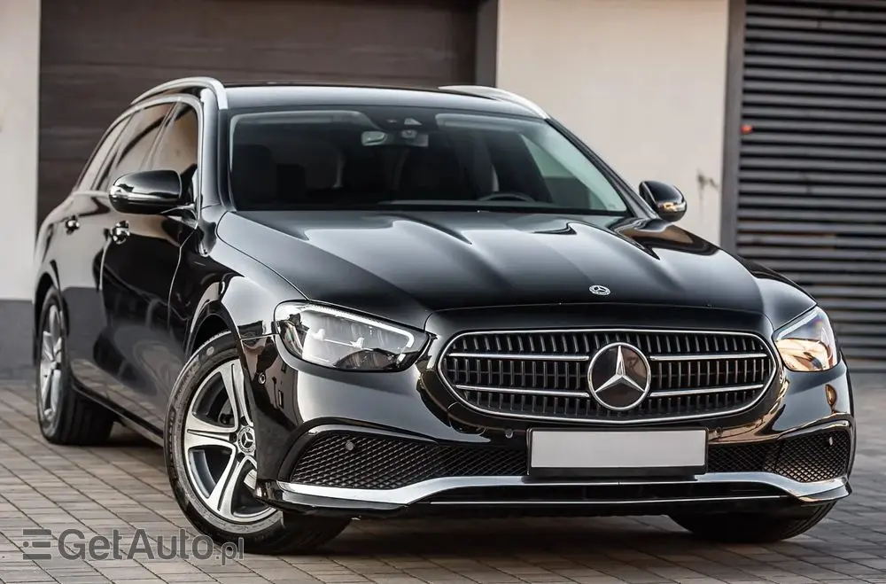 MERCEDES-BENZ Klasa E 200 d 9G-TRONIC Avantgarde