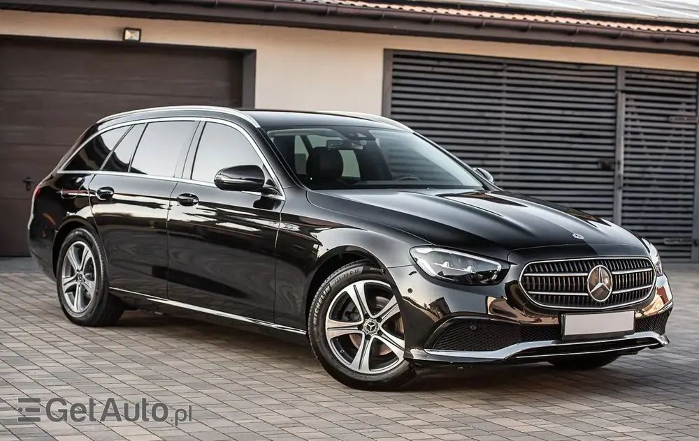 MERCEDES-BENZ Klasa E 200 d 9G-TRONIC Avantgarde