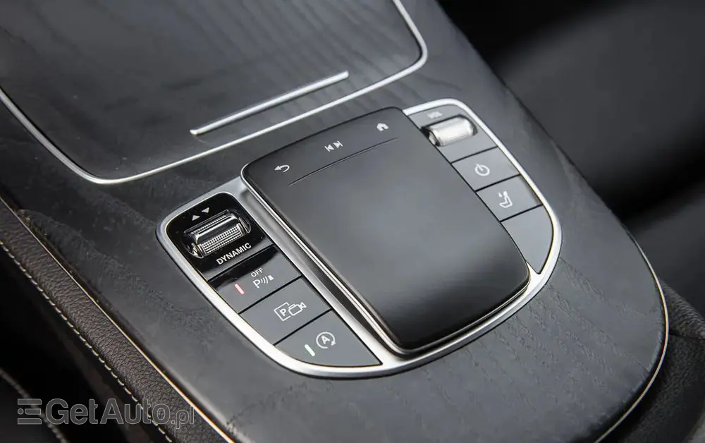 MERCEDES-BENZ Klasa E 200 d 9G-TRONIC Avantgarde