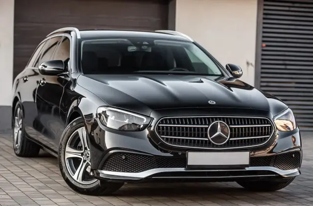 MERCEDES-BENZ Klasa E 200 d 9G-TRONIC Avantgarde