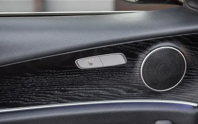 MERCEDES-BENZ Klasa E 200 d 9G-TRONIC Avantgarde