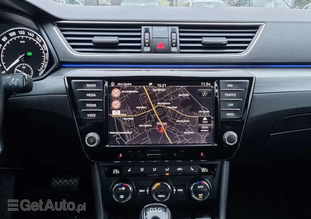 SKODA Superb 2.0 TDI DSG Style