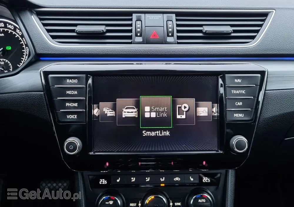 SKODA Superb 2.0 TDI DSG Style