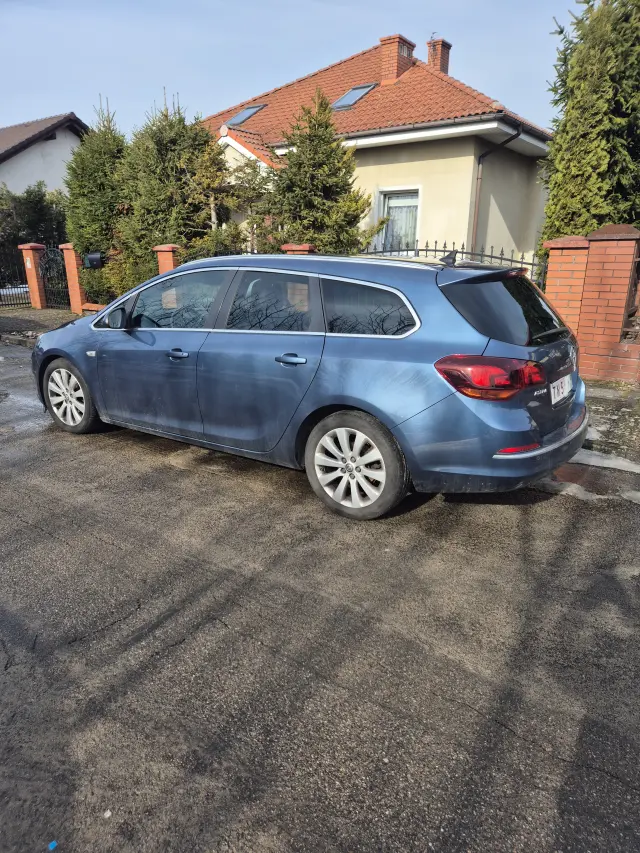 OPEL Astra Sport S&S