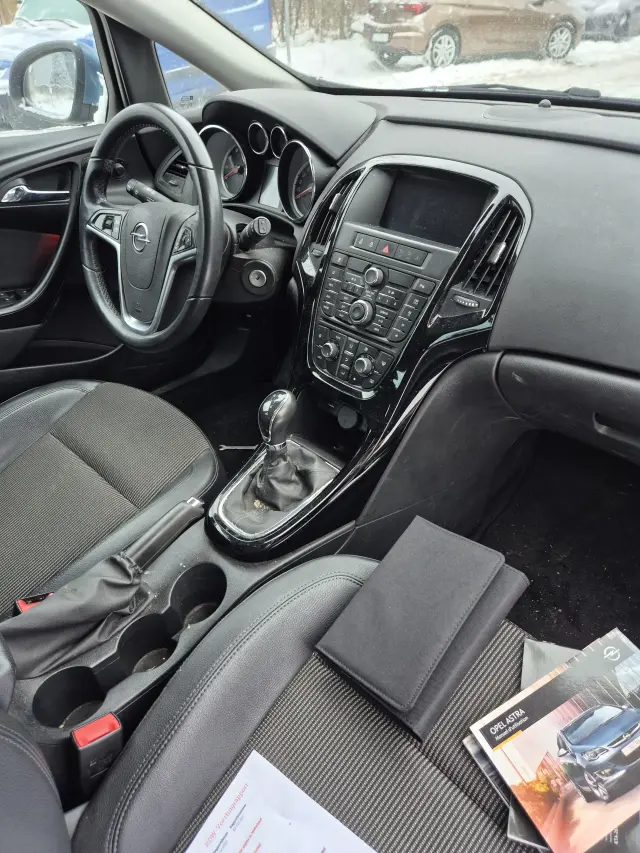 OPEL Astra Sport S&S