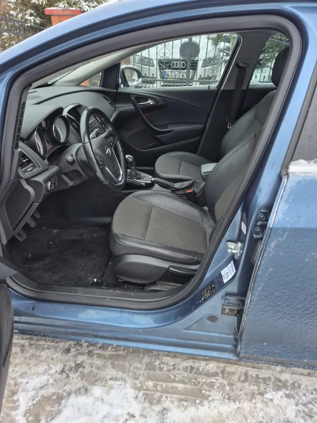 OPEL Astra Sport S&S