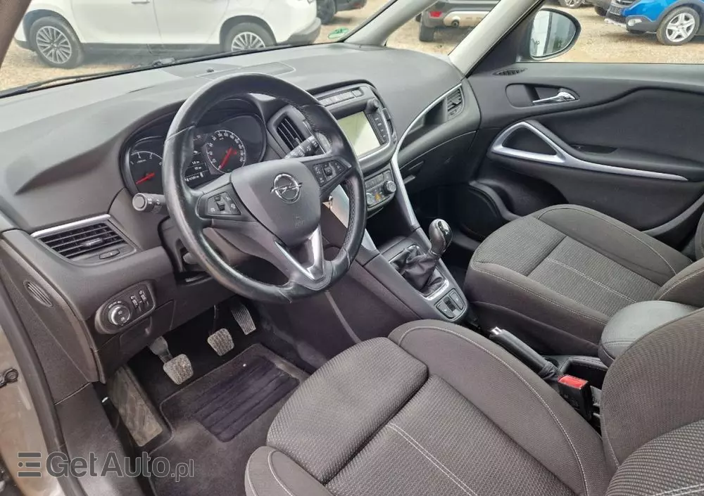 OPEL Zafira 1.4 Turbo Active