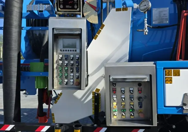 DAF WUKO KROLL 2 x URACA KOMBI DO CZYSZCZENIA KANAŁÓW 