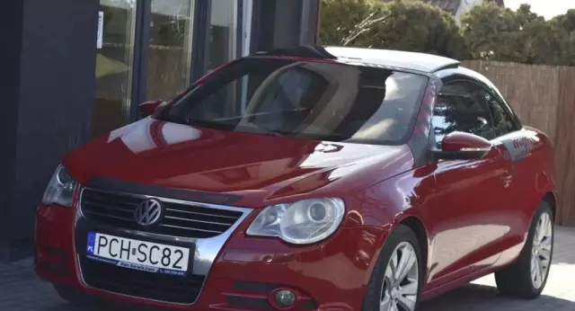 VOLKSWAGEN Eos 