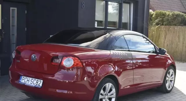 VOLKSWAGEN Eos 