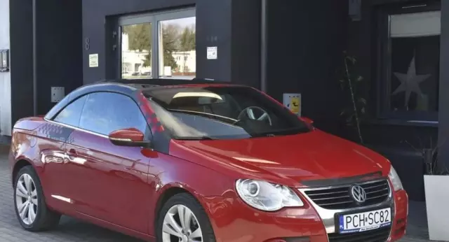 VOLKSWAGEN Eos 