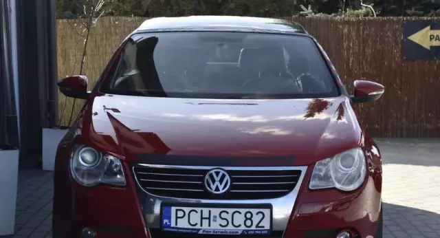 VOLKSWAGEN Eos 